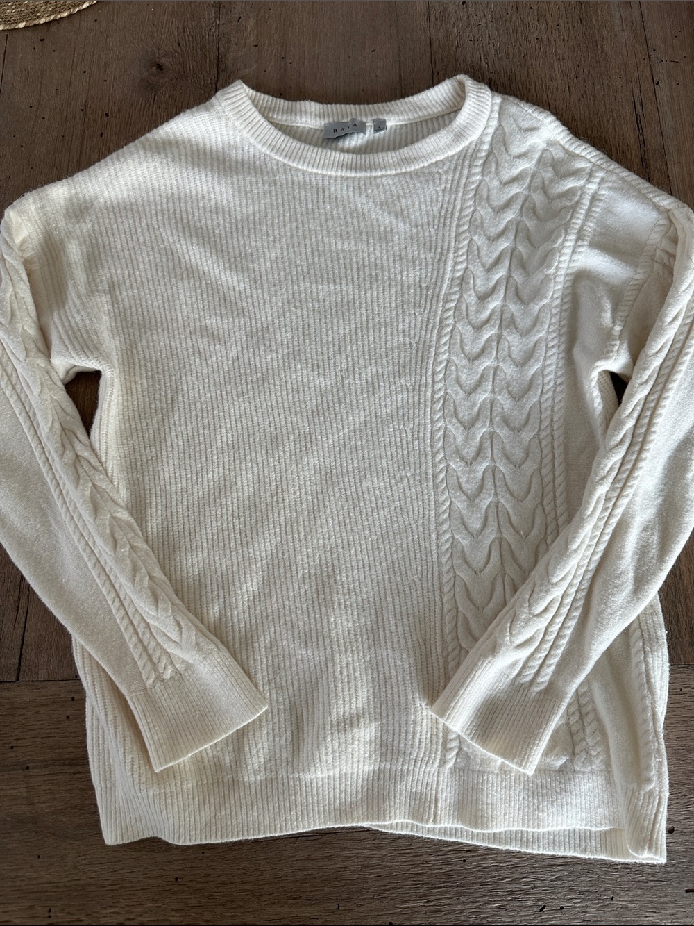 Raya Crewneck Cable-Knit Women's Sweater - Cream
